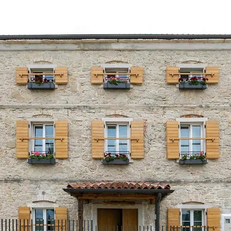 빌라 Blazeni Miroslav Bulesic In Istria For 8 People With Private Heated Pool And Sauna Vranje Selo