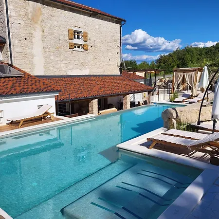 Blazeni Miroslav Bulesic In Istria For 8 People With Private Heated Pool And Sauna * Vranje Selo