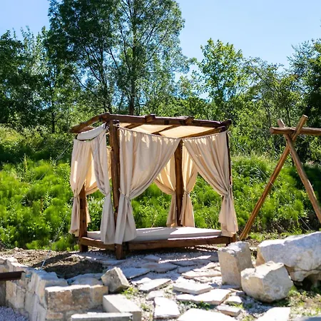 빌라 Blazeni Miroslav Bulesic In Istria For 8 People With Private Heated Pool And Sauna Vranje Selo