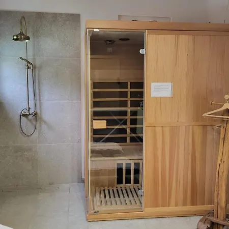빌라 Blazeni Miroslav Bulesic In Istria For 8 People With Private Heated Pool And Sauna *