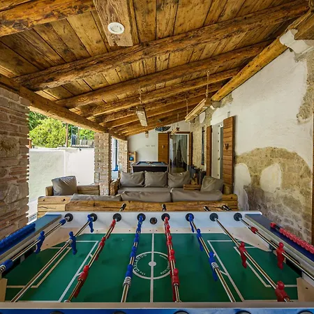 Vila Blazeni Miroslav Bulesic In Istria For 8 People With Private Heated Pool And Sauna *