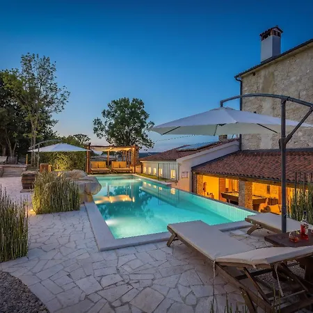 Blazeni Miroslav Bulesic In Istria For 8 People With Private Heated Pool And Sauna Vila Vranje Selo