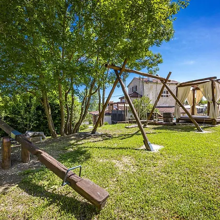 Blazeni Miroslav Bulesic In Istria For 8 People With Private Heated Pool And Sauna * Vranje Selo