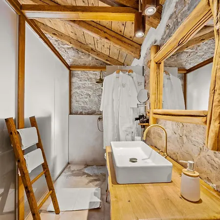 Blazeni Miroslav Bulesic In Istria For 8 People With Private Heated Pool And Sauna Vila