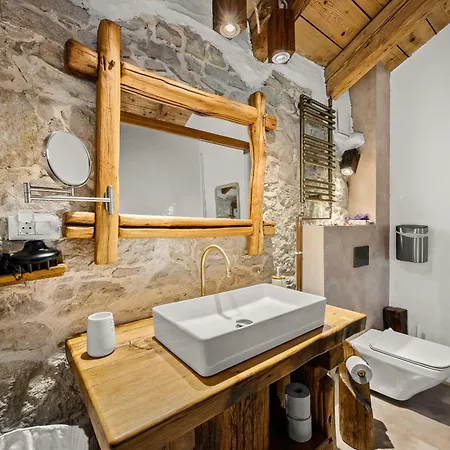 Blazeni Miroslav Bulesic In Istria For 8 People With Private Heated Pool And Sauna * Vranje Selo