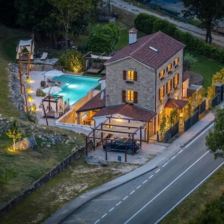 Blazeni Miroslav Bulesic In Istria For 8 People With Private Heated Pool And Sauna Vila *